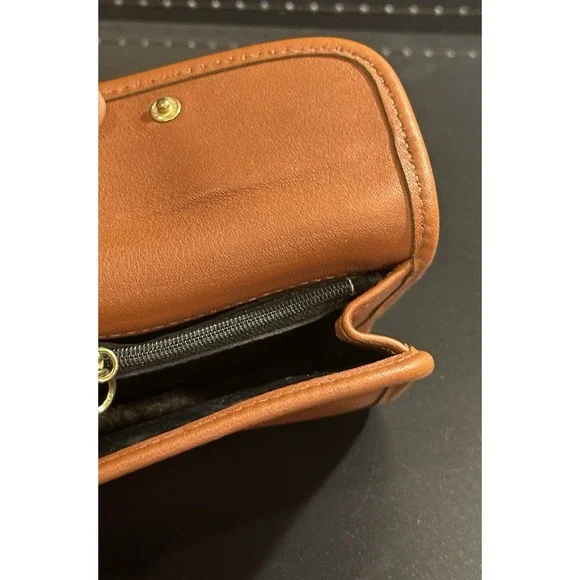 Vintage Coach Brown Leather Keychain Wallet - Picture 9 of 9